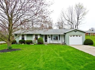 225 Meadowbrook Dr, Bellefontaine, OH