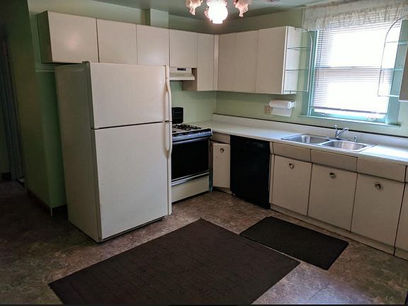 5th image of 2606 N Oak Park Ave