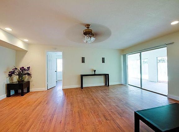 5th image of 4063 Kivey Dr