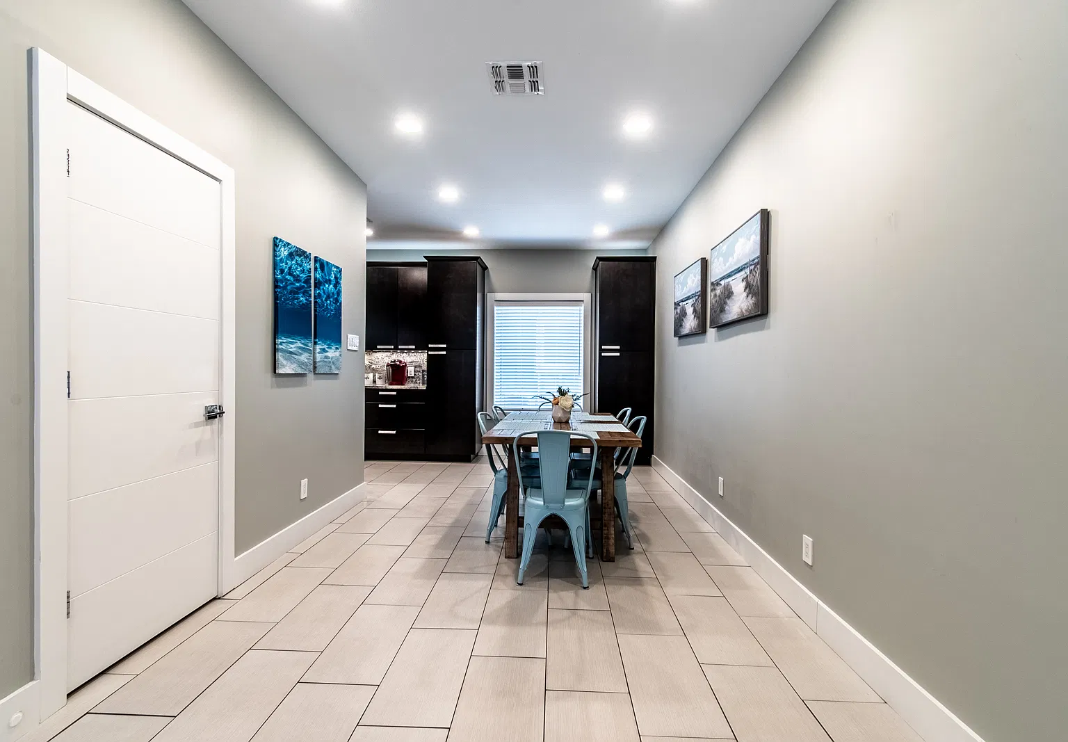 3 bed, 1357 sqft, $2,800 — Photo 2