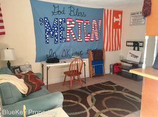 322 Ray Ave APT B, Troy, AL 36081