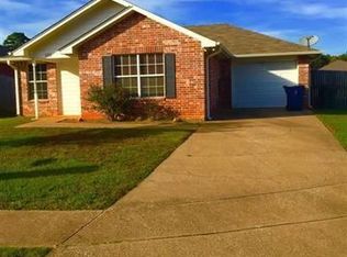 455 Redbud Cir, Whitehouse, TX 75791