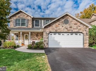 110 Hilltop Ct, Camp Hill, PA