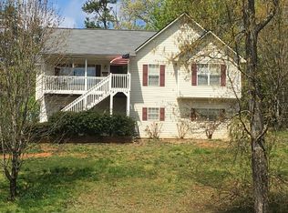23 Etowah Ln, Cartersville, GA 30120