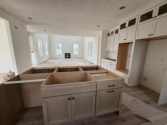 3rd image of 7088 W Bluefin Rd S