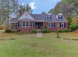 602 W 5th North St, Summerville, SC 29483