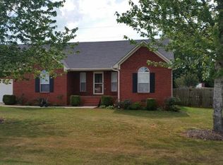 114 Tree Bark Trl, Hazel Green, AL 35750