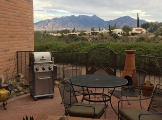 1291 W Desert Hills Dr, Green Valley, AZ 85622