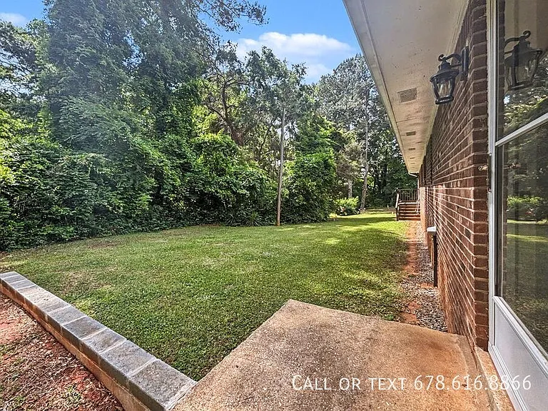 5136 W Herring St #A — Photo 9