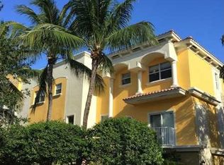 720 SE 12th Ct, Fort Lauderdale, FL 33316