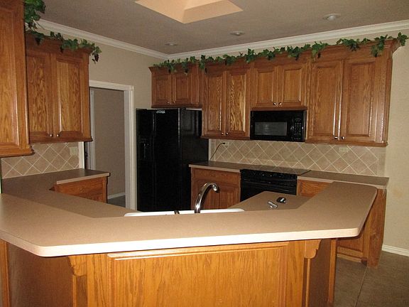 3rd image of 5021 NE Haddington Pl