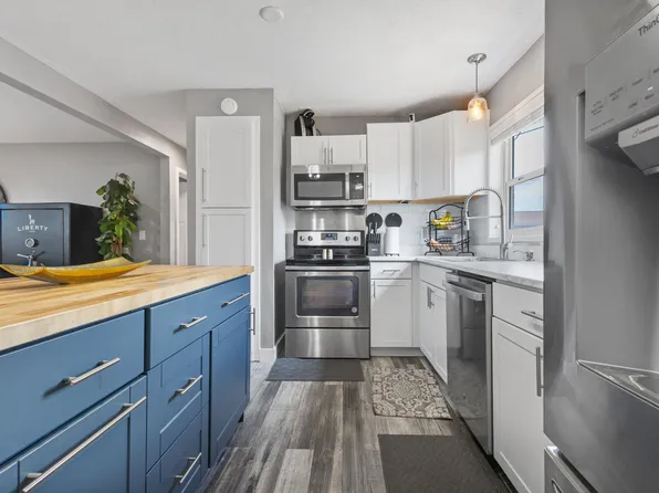 135 E 4700 S, Washington Terrace, UT 84405