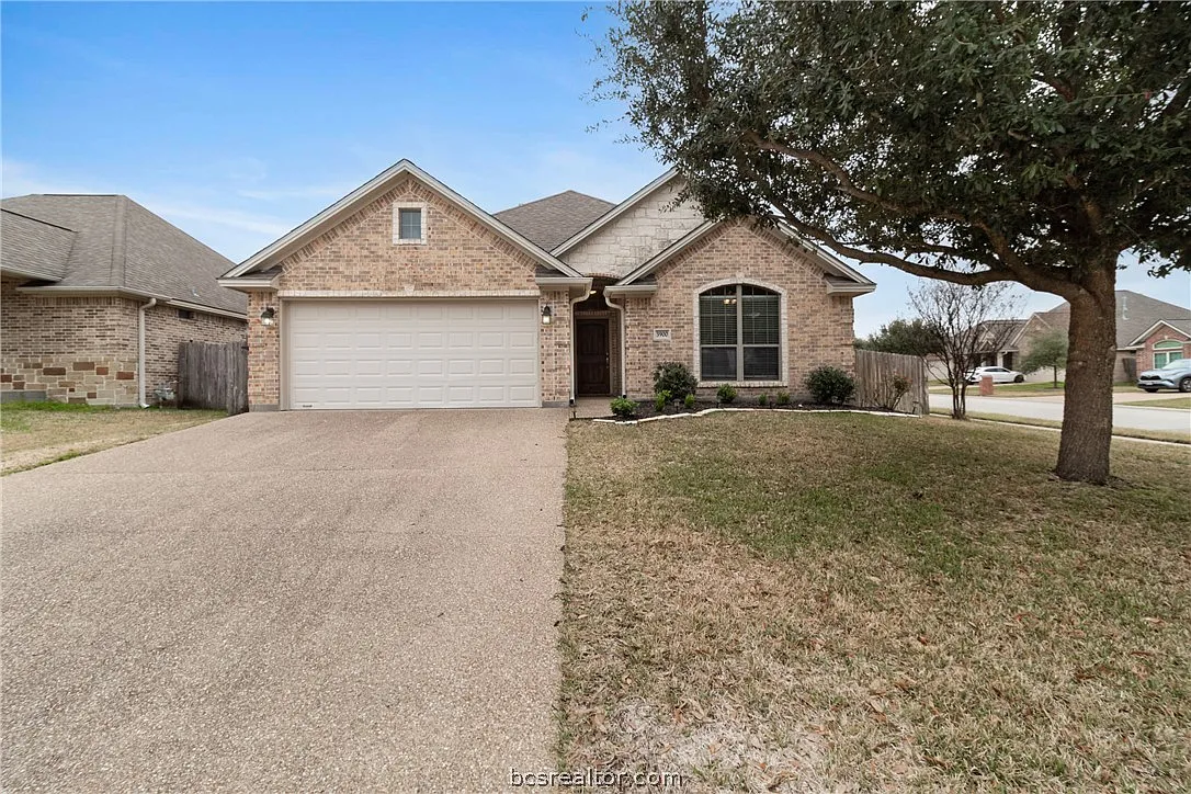 Building Photo - 3900 Incourt Ln