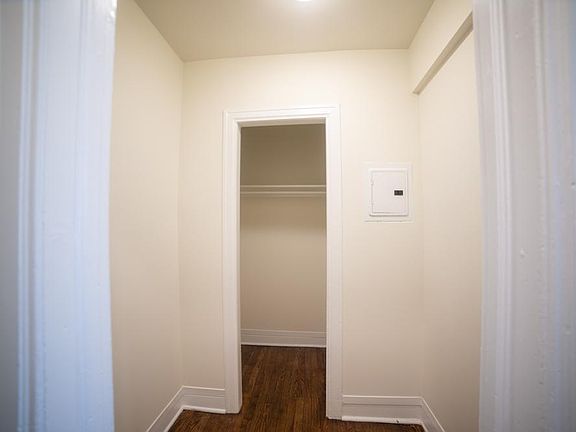 5th image of 4201 Locust St APT 109