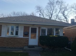 5209 State Rd, Burbank, IL 60459