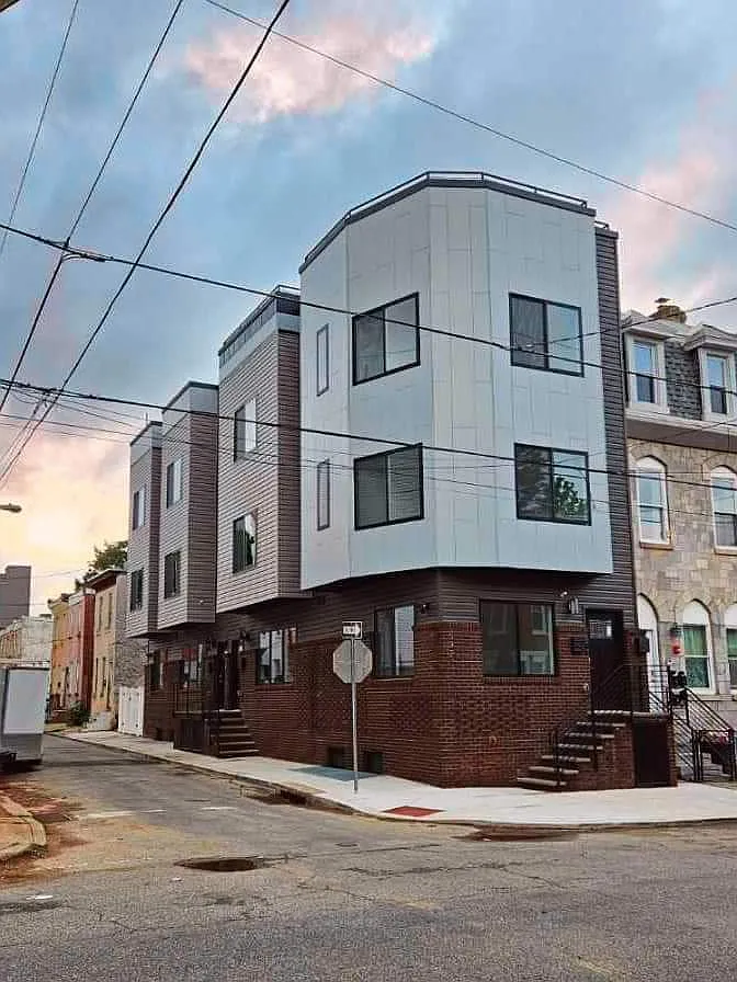 622 N 35th St — Photo 1