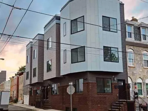 622 N 35th St #4, Philadelphia, PA 19104