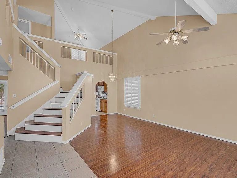 1460 Paseo De Flor St — Photo 12