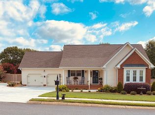 145 Powhatan Dr NE, Cleveland, TN 37323