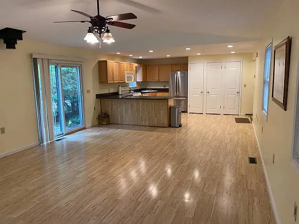 882 Indian Trail Blvd — Photo 21