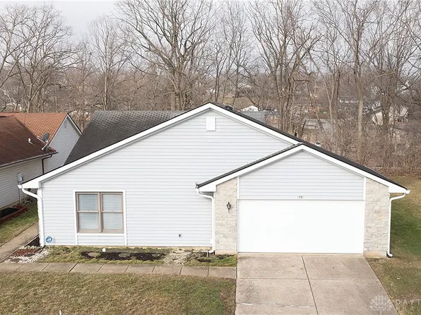 1591 Longbow Ln, Dayton, OH 45449
