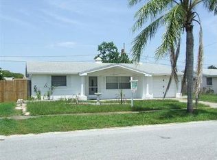 1201 Royalwood Dr, Holiday, FL 34690