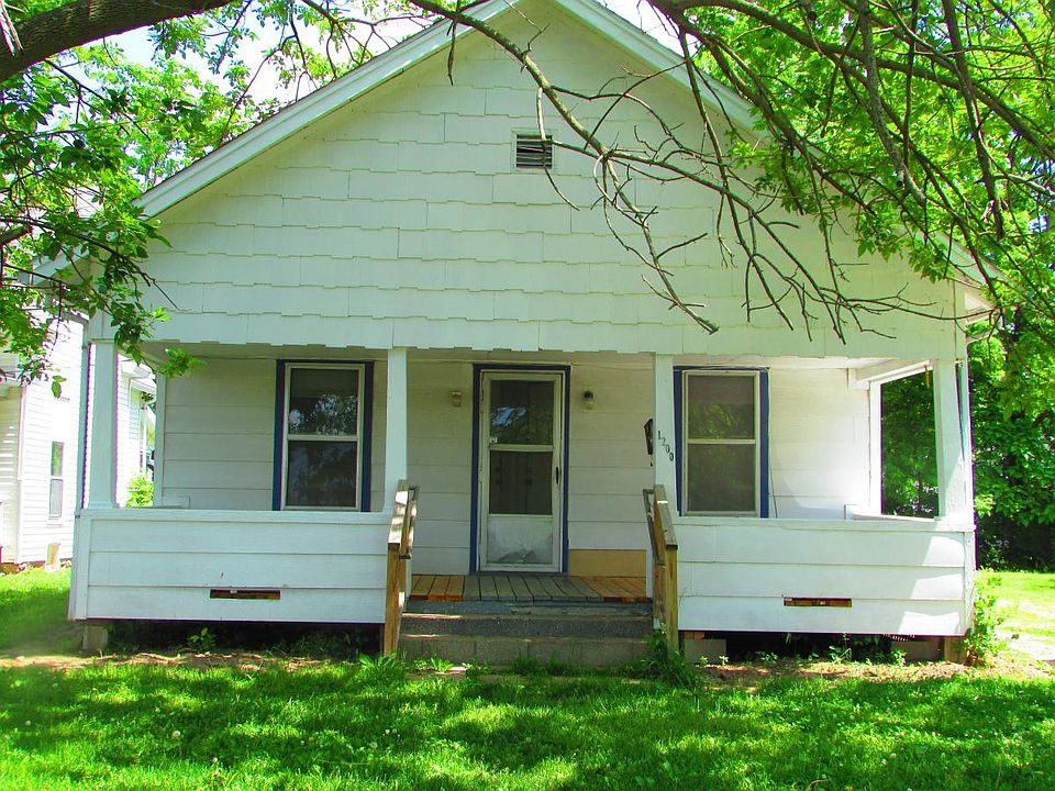 1st image of 1200 N 8th St #A