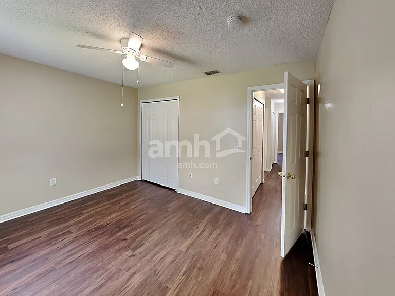 109 Zachary Wade St — Photo 15