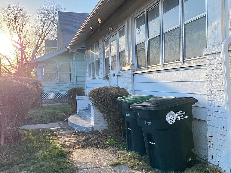 2436 Laurel Ave — Photo 38