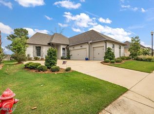120 Greenway Ln, Madison, MS 39110