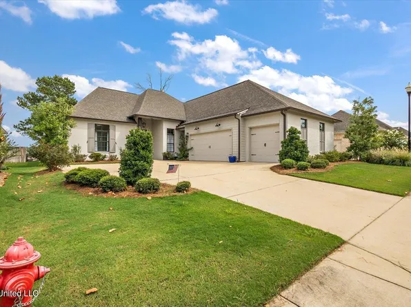 120 Greenway Ln, Madison, MS 39110