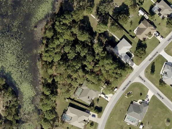 4153 Valley Brook Ct #7, Spring Hill, FL 34606