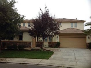 1301 Oasis Ln, Patterson, CA 95363