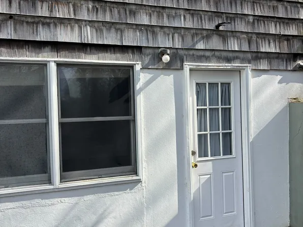 (undisclosed Address), East Setauket, NY 11733