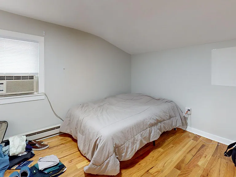 815 State St #3 — Photo 14