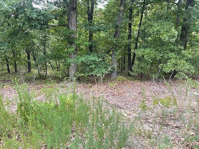 1st image of 17 Cawood Dr