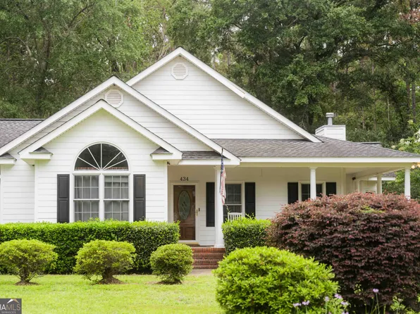 434 E Gate Dr, Thomasville, GA 31757