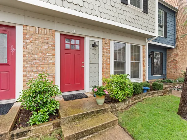 40 Abbey Rd, Euless, TX 76039