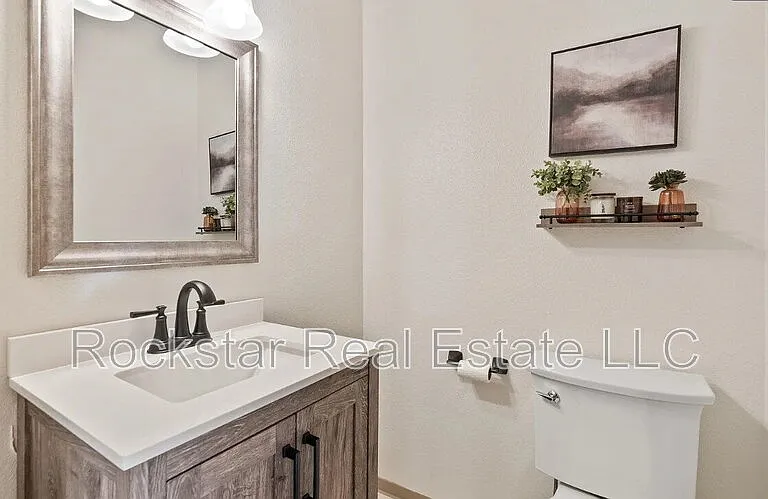 607 W Persimmon Ln — Photo 23