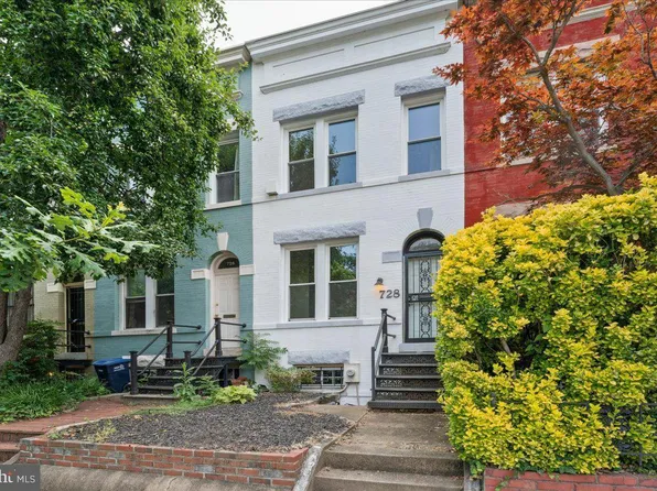 728 13th St SE, Washington, DC 20003