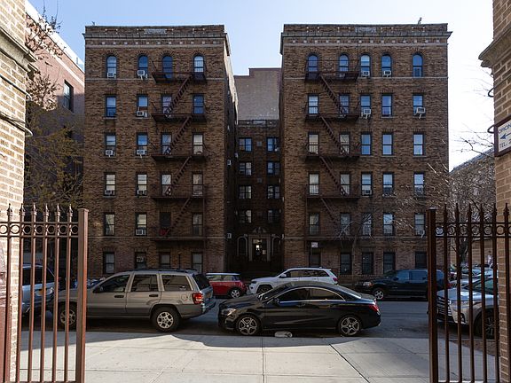 5th image of 624 W 176th St APT 30