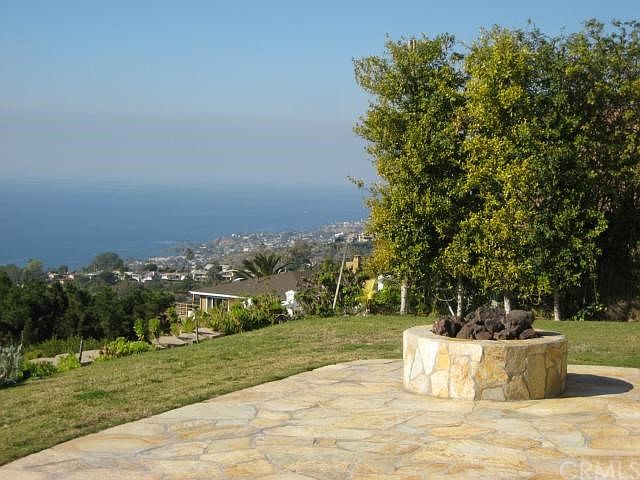 1st image of 2813 Chateau Way
