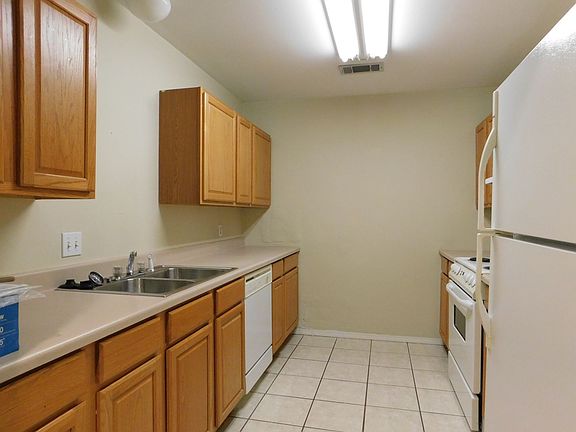 2nd image of 5412 S Y St #A