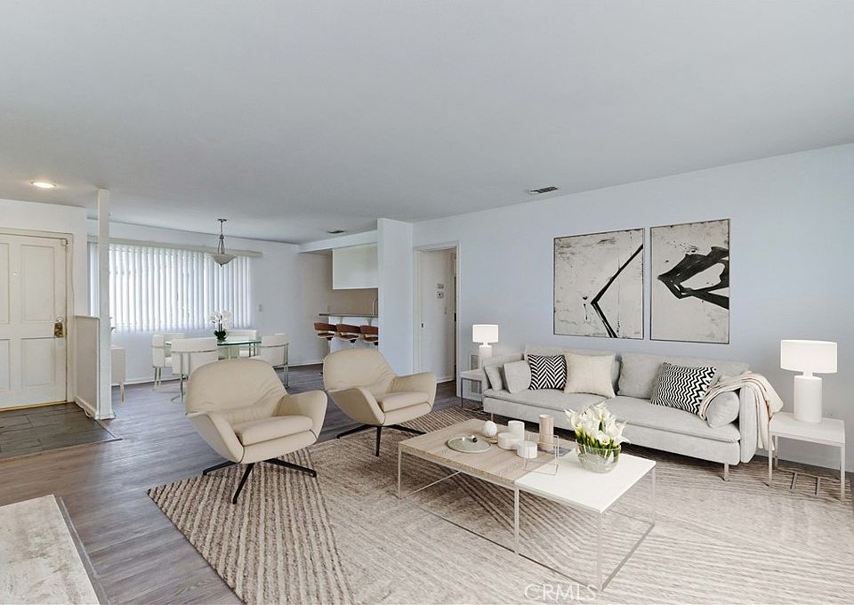 1st image of 1331 Victoria Dr #19