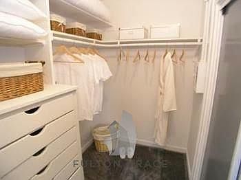 2nd image of 444 W St James Pl #1004 L