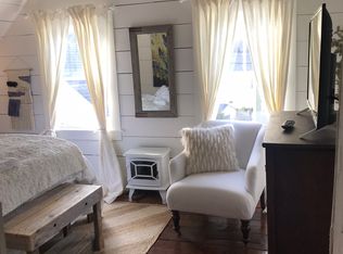 5 Park St, Boothbay Harbor, ME 04538