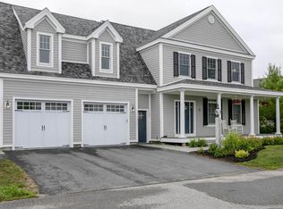 2 Heron Point Rd, Falmouth, ME 04105