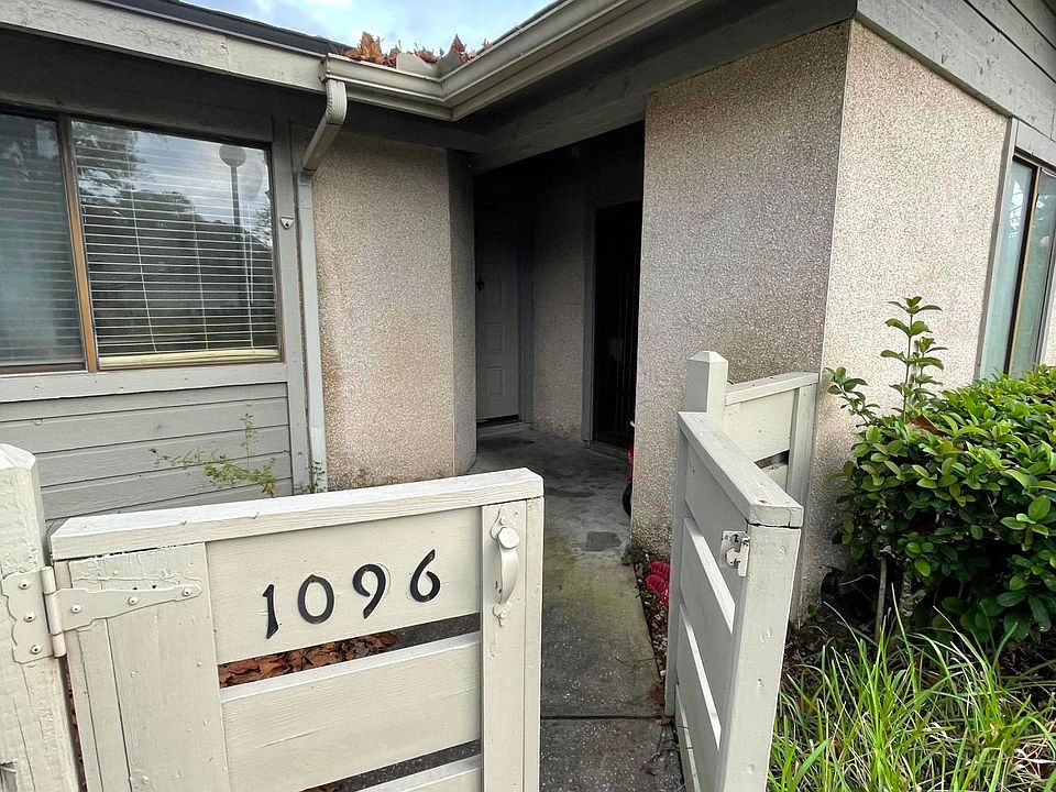 1st image of 7701 Baymeadows Cir W APT 1096
