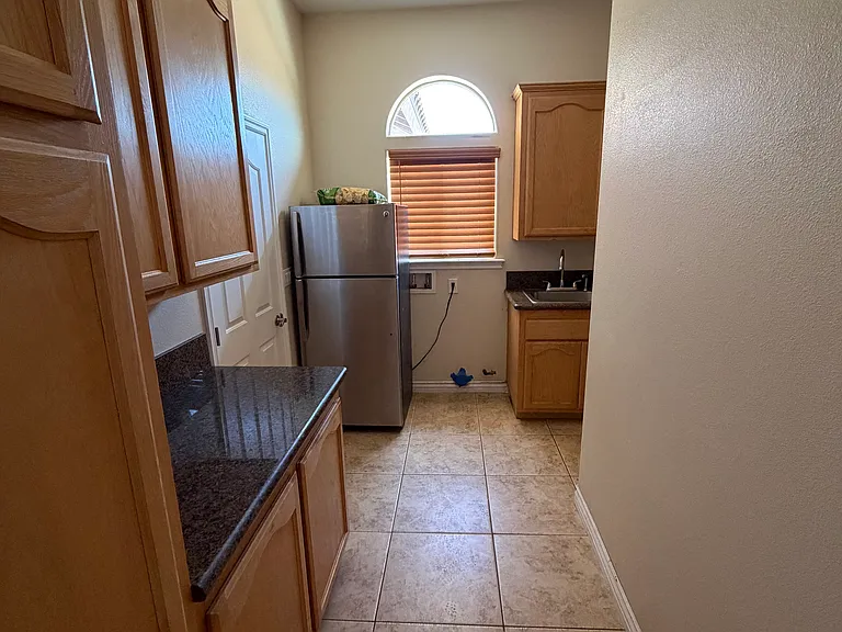 7323 Smoke Tree Rd — Photo 4
