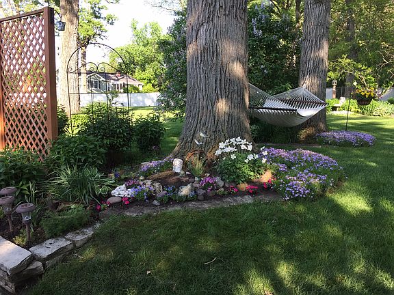 5th image of 914 Hampton Ct
